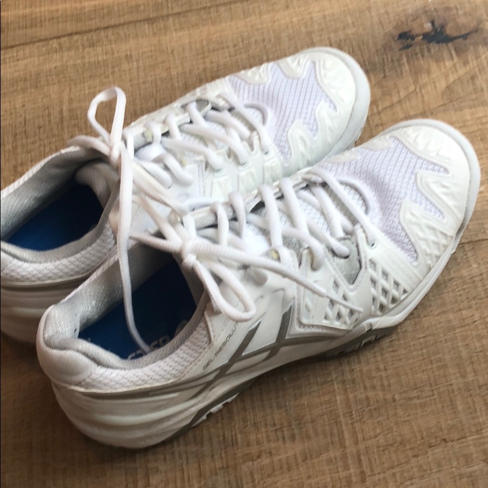 ASICS Gel-Resolution tennis shoes